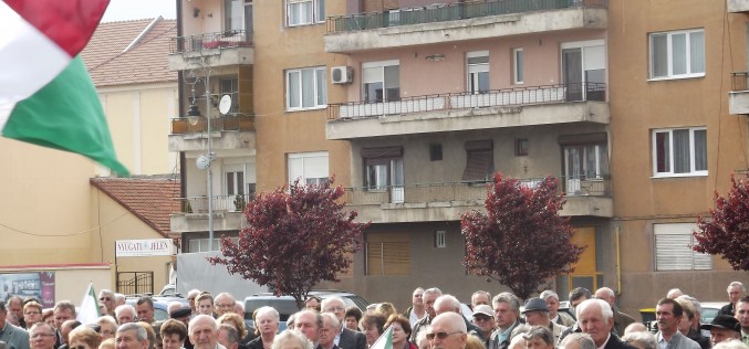 Tíz éve ismét köztéren: ünnepség a Szabadság-szobornál [VIDEÓ]