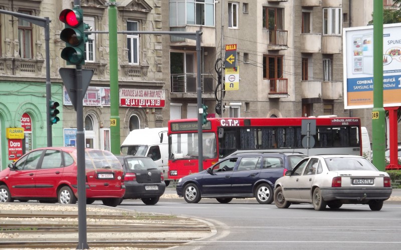 Kitiltják a főútvonalakról a sofőriskolásokat