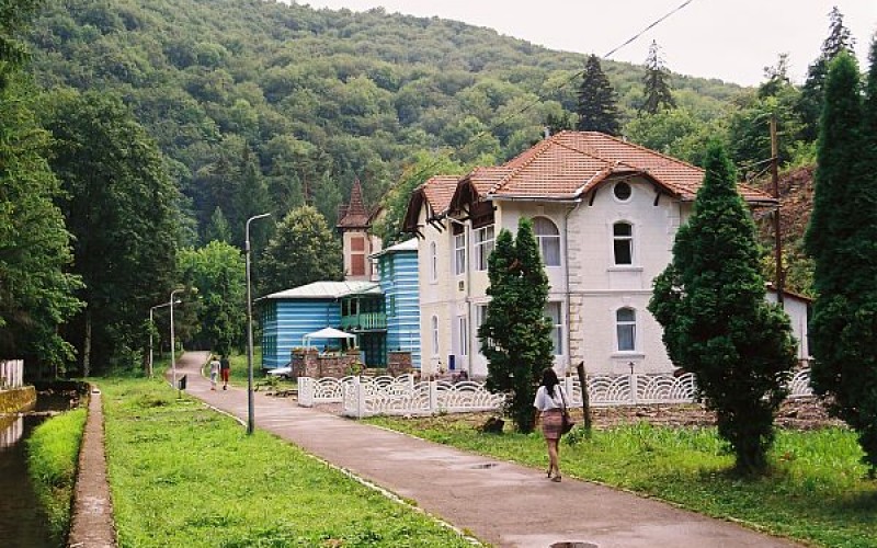 Leszálló ágban Arad turizmusa