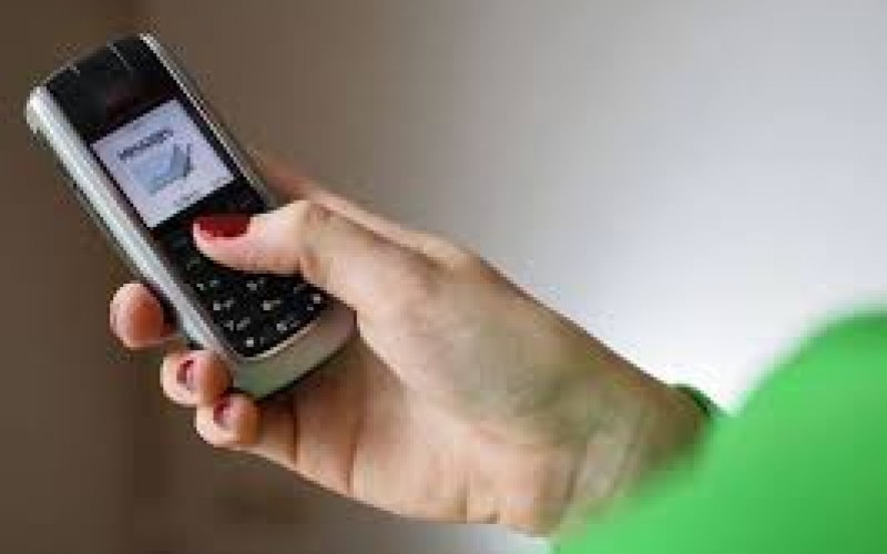 Mobiltelefonos csalás Kisjenőben az érettségin