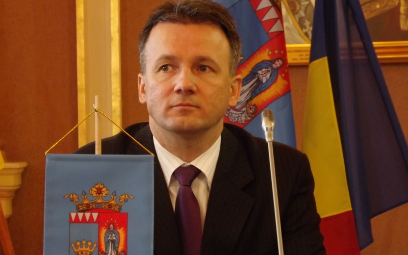 Újrázott Arad mindhárom magyar testvérvárosának polgármestere