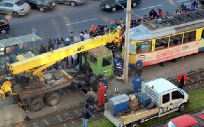 Halálra gázolt egy nőt a villamos