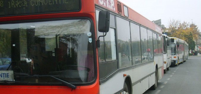 Megint csak használt buszokat vesznek