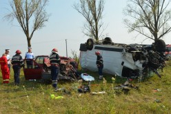 Frontálisan ütköztek, egy pécskai férfi meghalt