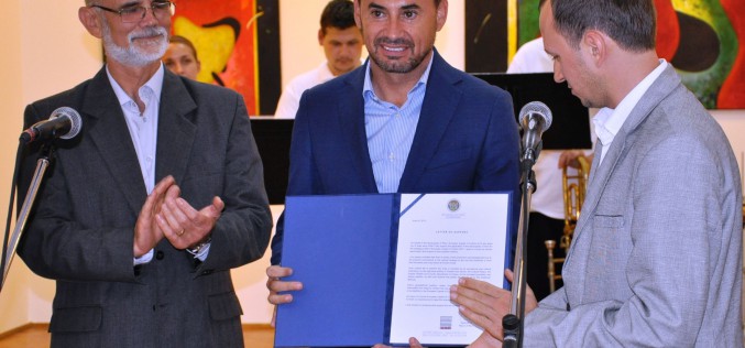 Pécs papíron is támogatja Arad EKF-jelölését