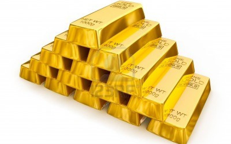 Huszonkét kiló arany és aranyékszer kalapács alatt