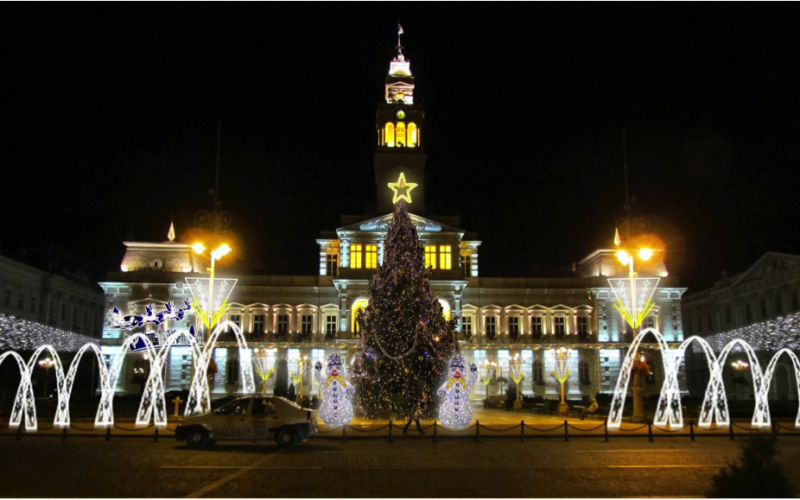 Fényszórás: megmutatjuk, milyen lesz Arad ünnepi díszvilágítása