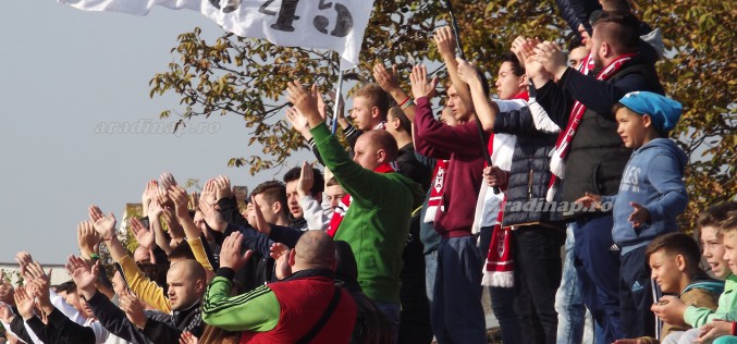 UTA-pofátlanság: az „elvtársaknak” ingyen, a hétköznapiaknak pénzért