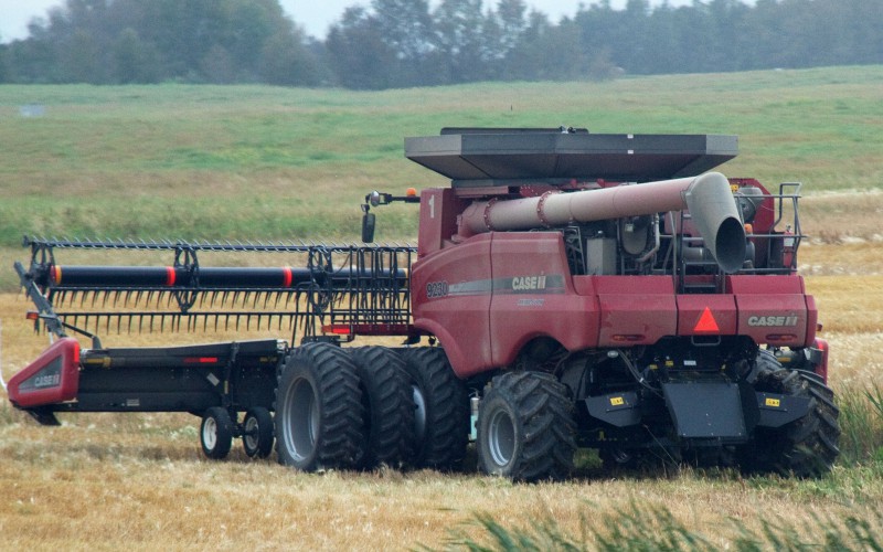 Franciaországban lopott mezőgazdasági gépeket árultak