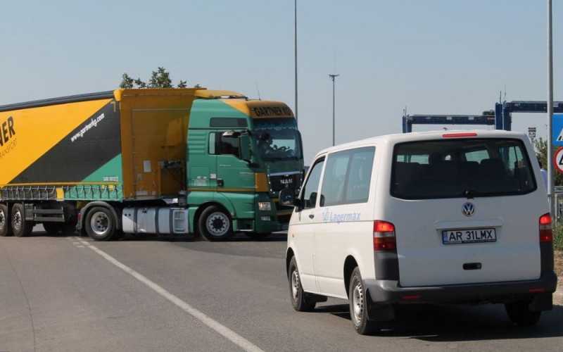 A kürtösi felüljáró elbukta a tesztelést: marad a sorompó