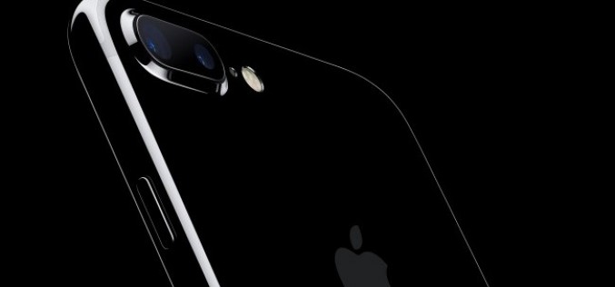 Melyik két szolgáltatónál lehet Romániában előjegyezni az iPhone7-re?