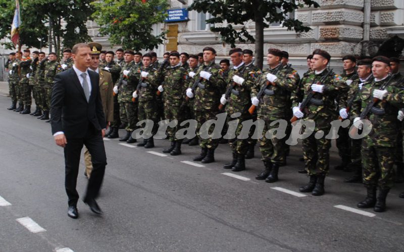 PSD-ágyba hívják Arad prefektusát is