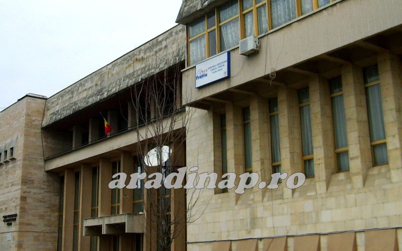 Arad megkapta a Szakszervezeti Művelődési Házat