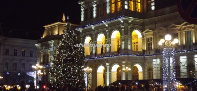 Eltolták: nem hétfőn, kedden kattintják fel a díszvilágítást