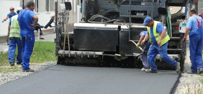 Húsz utcát aszfaltoznak Pécskán