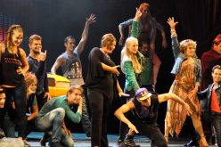 Godspell – musical fiatalosan a Pesti Broadway Musical Stúdió előadásában