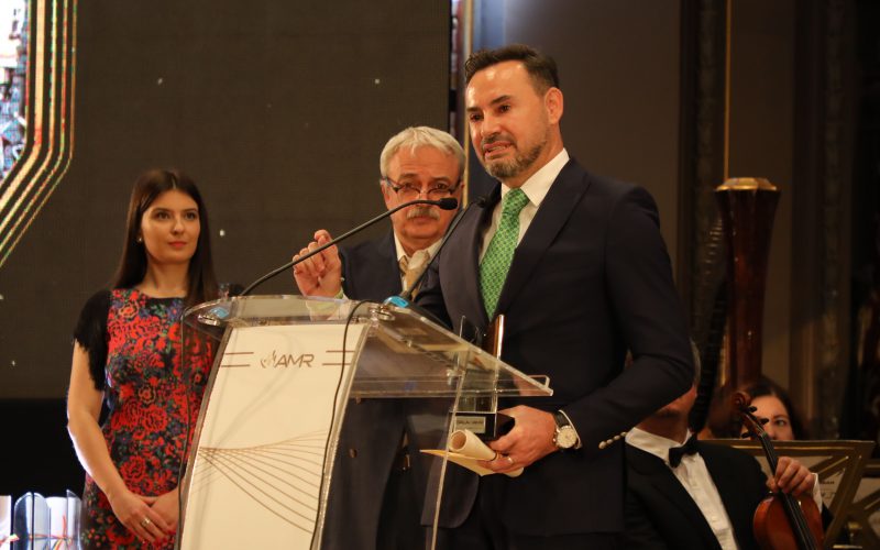 Kiválósági díjat kapott Arad