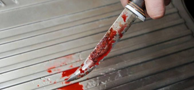 Késsel meggyilkolta ikertestvérét