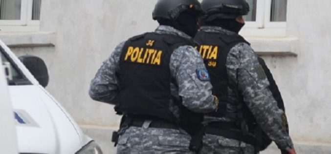 Rendőrségi mega-akció: házkutatások 19 megyében – Aradon is