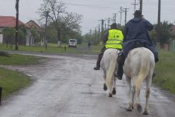 Zarándokok Csíksomlyóra: megszálltak Tornyán