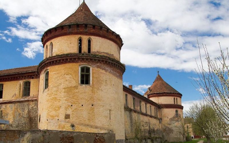 Uniós forrásból restaurálják a borosjenői várat