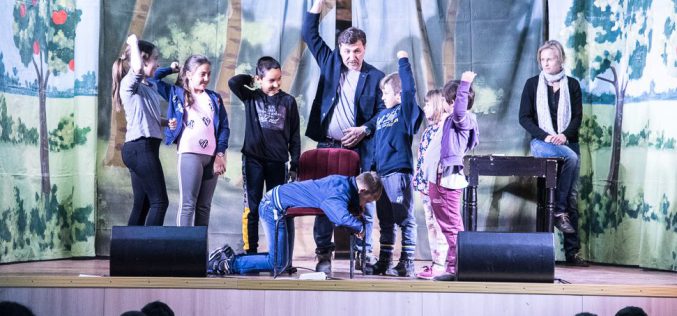 Nagy sikert aratott a Szórvány Kulturális Karaván Arad megyében