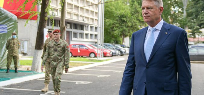 Iohannis ezt simán aláírta: augusztus 2. a Roma Holokauszt Nemzeti Napja