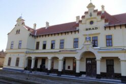 Félmegoldás a megszüntetett Arad-Brád vonatközlekedésben