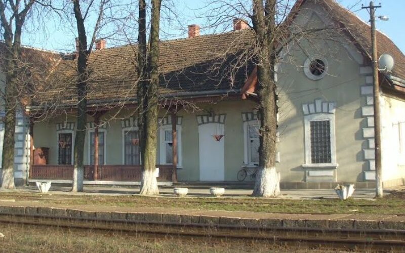 A CFR nem akarja felújítani az Arad-Nagyvárad vasútvonalat