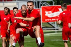 Önjégtörés: UTA-Gaz Metan 1-0