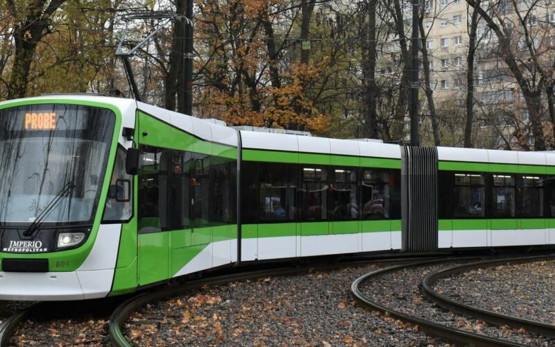 A Bukarestnek leszállított aradi villamosok továbbra is a depóban rostokolnak