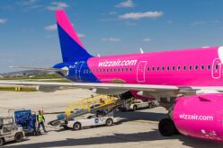 A nyári járattörlések közel 100 millió euróba kerültek a WizzAirnek