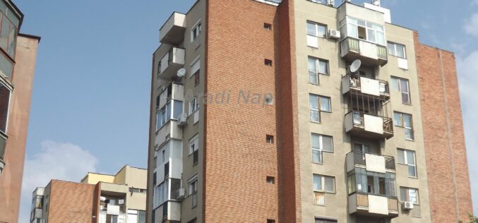 Hétfőtől ingyenes telekkönyvi és kataszteri kivonatok