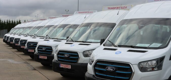 Vizsgálják az elektromos iskolai kisbuszok beszerzését: Arad is érintett
