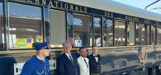 Vasárnap késő este ismét átsuhant Aradon az Orient Express
