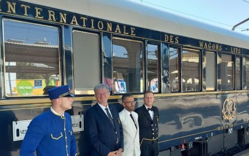 Vasárnap késő este ismét átsuhant Aradon az Orient Express