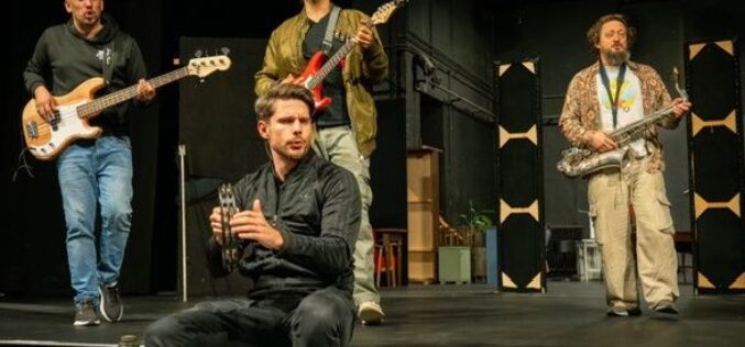 Musicalt rendez Koltay Gábor a Békéscsabai Jókai Színházban