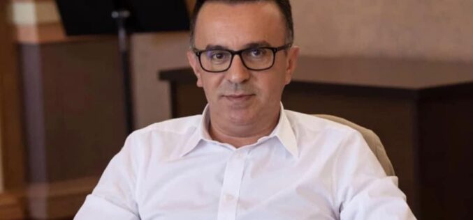 Lemondott a szocdemek egyik aradi tanácsosa