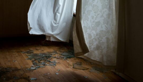 Péntek estig erős szél