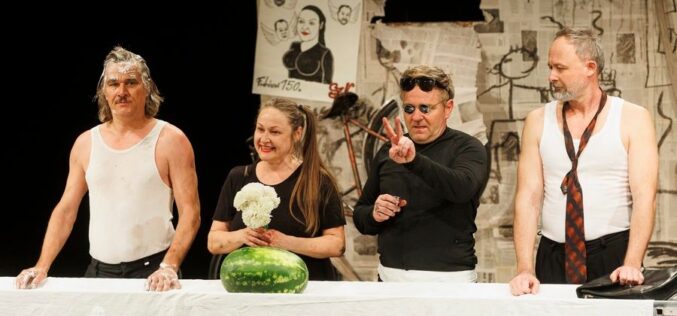 Az Aradi Kamaraszínház novemberi műsorkínálata