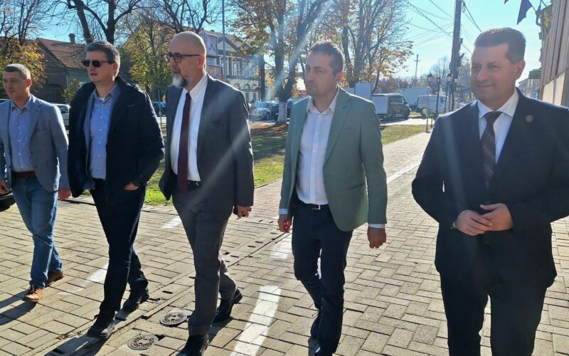 Kelemen Hunor Pécskán: több segítséget a gazdáknak