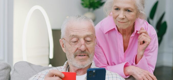 Kampány indul: nyugdíjat bankkártyára