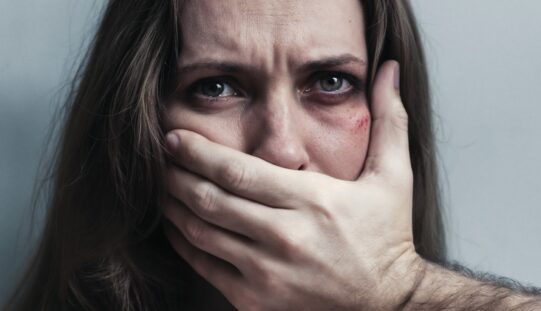 Ne hagyd, hogy elnémítsanak!