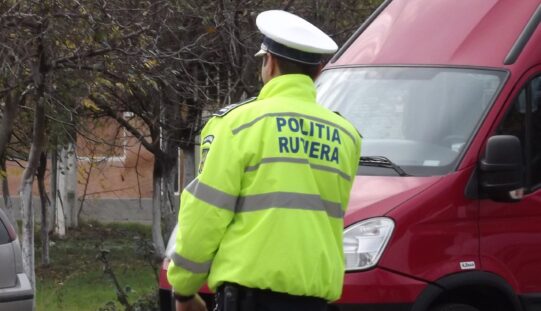 Félezernék több jogosítványt vontak be 24 óra alatt