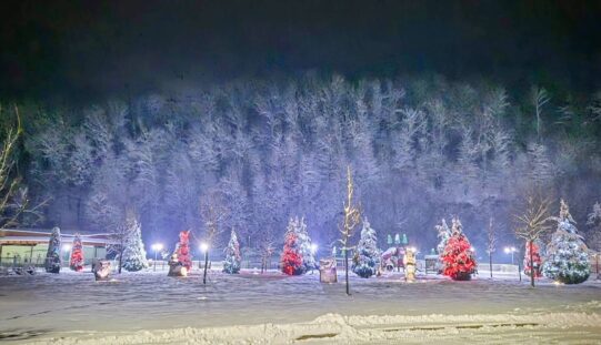 A tartós hó Menyházára vonzotta a turistákat