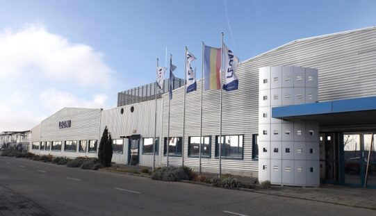 Márciustól tömeges elbocsátás az aradi Leoninál