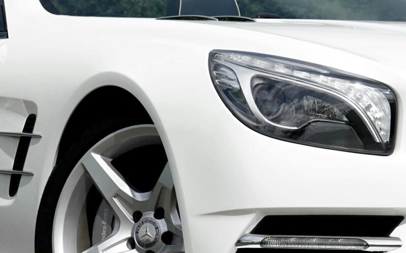 Luxusautókat béreltek Aradon, aztán Olaszországban eladták