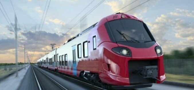 Éjfél előtt érkezik Aradra az első Alstom Coradia Stream szerelvény