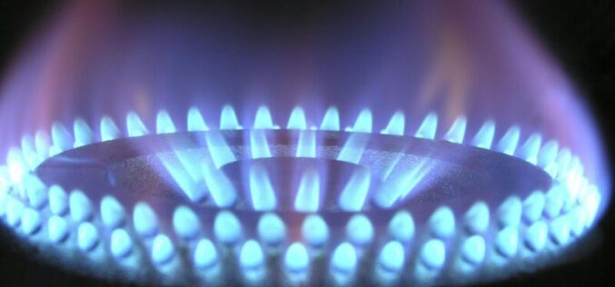 Marad a földgáz-ársapka a lakosság számára