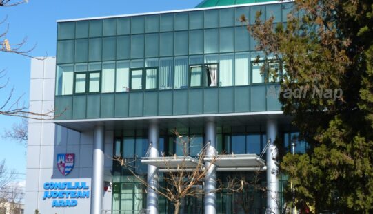 Arad megye költségvetése: fele a tavalyinak